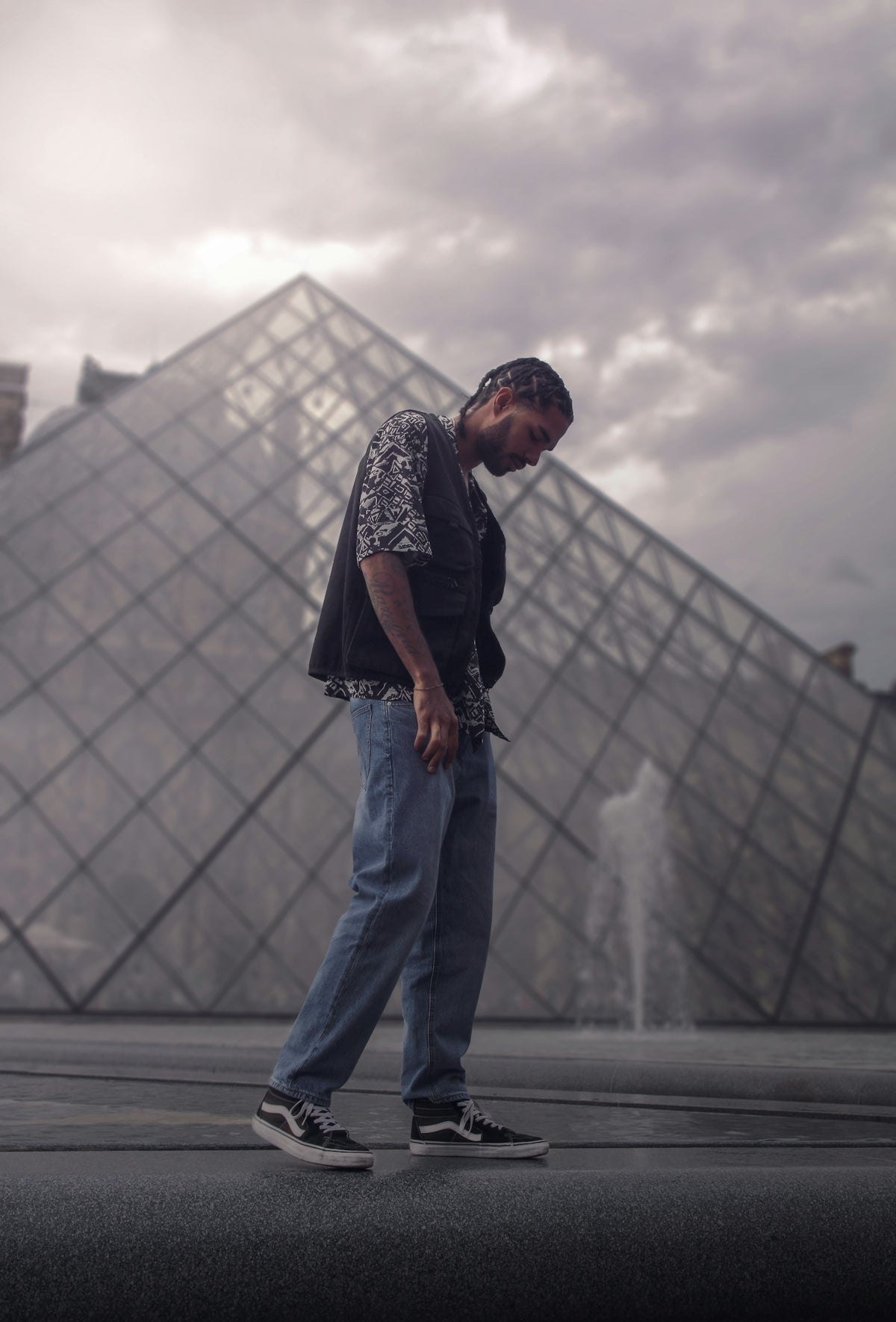 Why Streetwear Has Become the Canvas for Modern Artists - KOUDA